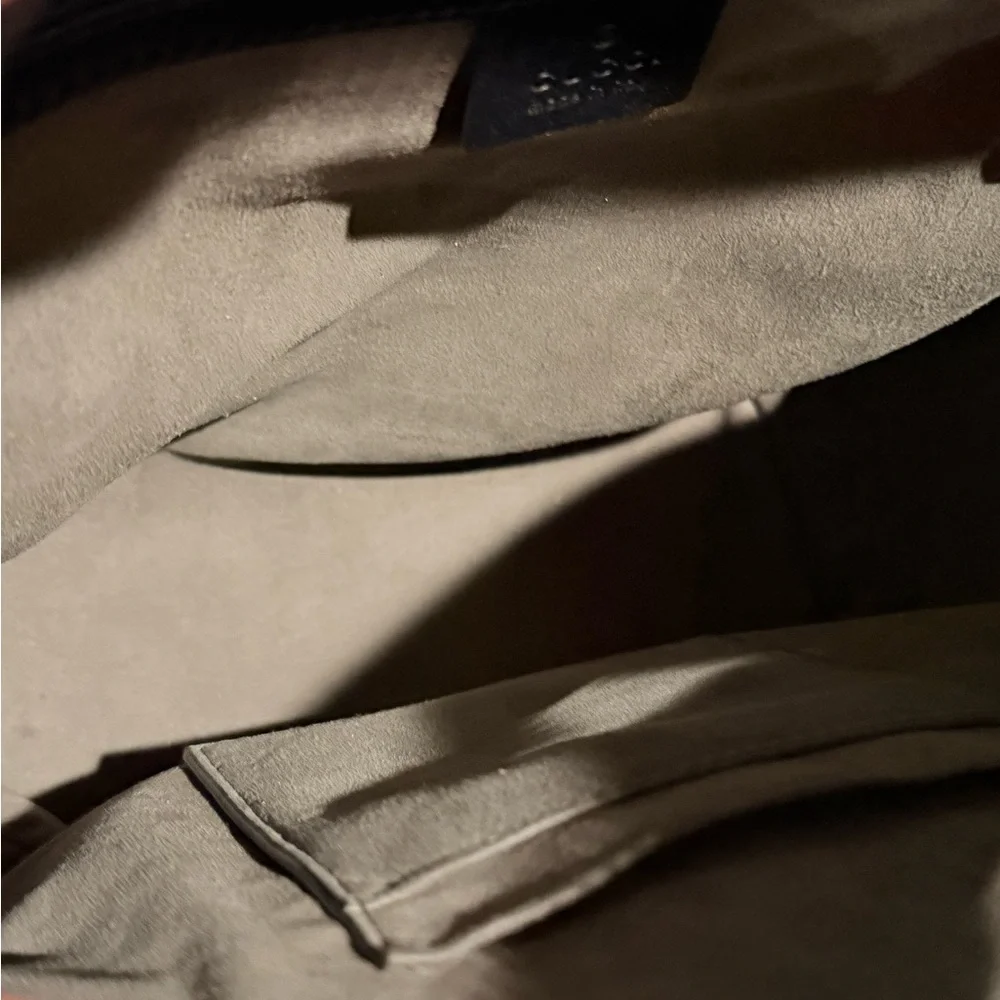 Gucci GG Supreme Small Backpack - Picture 12 of 16